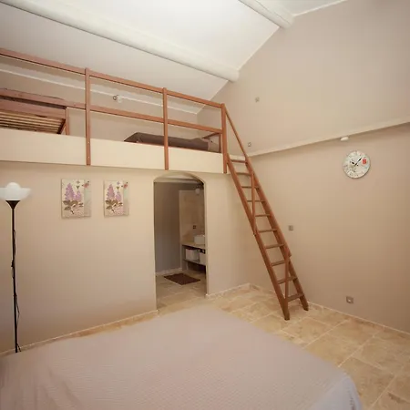 Vila Luxury In Provence With A Private Pool